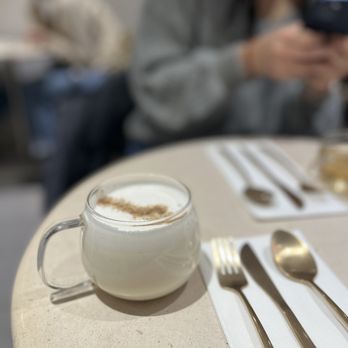 Lysee - Desserts Near Me - New York, New York