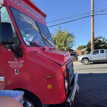 Mariscos VIP - Truck - Seafood Near Me - Santa Ana, California Mariscos VIP - Truck - Seafood Near Me - Santa Ana, California