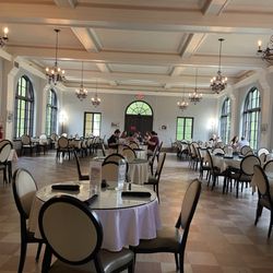 The Lodge At Wakulla Springs - This is Edward Ball Dining Room. Not busy in the early afternoon, but making a reservation is a good idea for dinners.