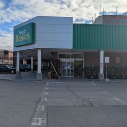 Food Basics - Storefront