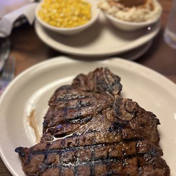 Texas Roadhouse - Porterhouse, corn and mashed potatoes - Barbeque Near Me - Rialto, California Texas Roadhouse - Porterhouse, corn and mashed potatoes - Barbeque Near Me - Rialto, California