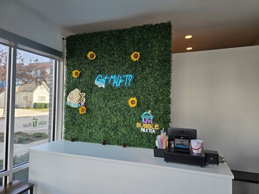 MILK T BAR by null