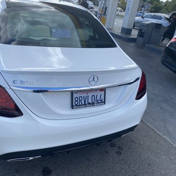 White Oak Shell - Gas Stations Near Me - Encino, California White Oak Shell - Gas Stations Near Me - Encino, California