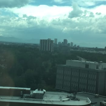 Galleria Office Towers - Shared Office Spaces Near Me - Denver, Colorado