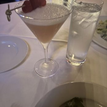 St Martin's Wine Bistro - french martini - French Near Me - Dallas, Texas