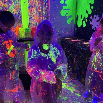 Brush It Off - Paint splatter room fun! - Art Classes Near Me - Sturbridge, Massachusetts