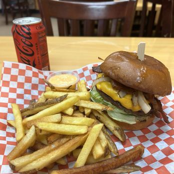 Bigworm's Bakery & Deli - Worminator burger - Delis Near Me - Stockton, California Bigworm's Bakery & Deli - Worminator burger - Delis Near Me - Stockton, California
