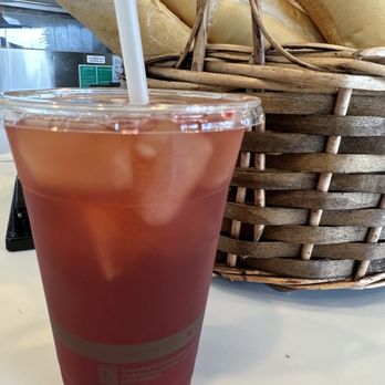 Le’s Banh Mi - Strawberry Tea - Cafes Near Me - Honolulu, Hawaii Le’s Banh Mi - Strawberry Tea - Cafes Near Me - Honolulu, Hawaii