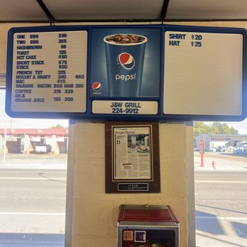 J & W Grill - Bars Near Me - Chickasha, Oklahoma