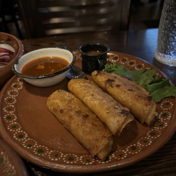 D' La Santa - Birria tacos - Mexican Near Me - Seattle, Washington D' La Santa - Birria tacos - Mexican Near Me - Seattle, Washington