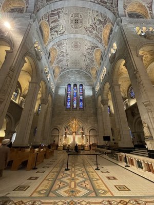 Sanctuaire Sainte-Anne-de-Beaupré by null