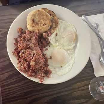 Memo's Restaurant & Catering - Eggs n hash - Coffee & Tea Near Me - West Springfield, Massachusetts Memo's Restaurant & Catering - Eggs n hash - Coffee & Tea Near Me - West Springfield, Massachusetts