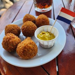 Bitterballen with ground veal