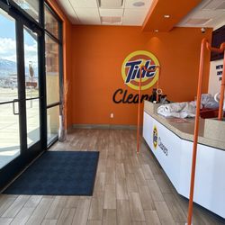 Tide Cleaners - Reception area
