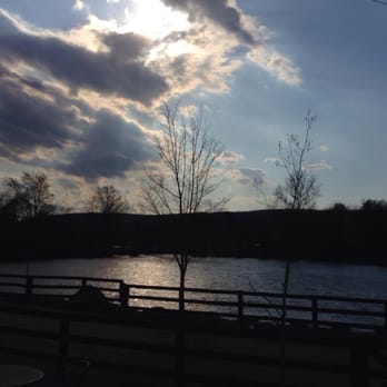 Bogati Winery - Beautiful day - Wine Bars Near Me - Berryville, Virginia Bogati Winery - Beautiful day - Wine Bars Near Me - Berryville, Virginia
