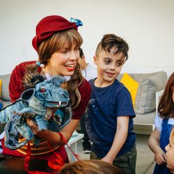 Dream Top Entertainment - Circus Gal brings Marshmallow the Dragon out for a super silly puppet show that everyone will be talking about.