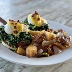 Bay Local Eatery - Chicken Bennie w/ home fries