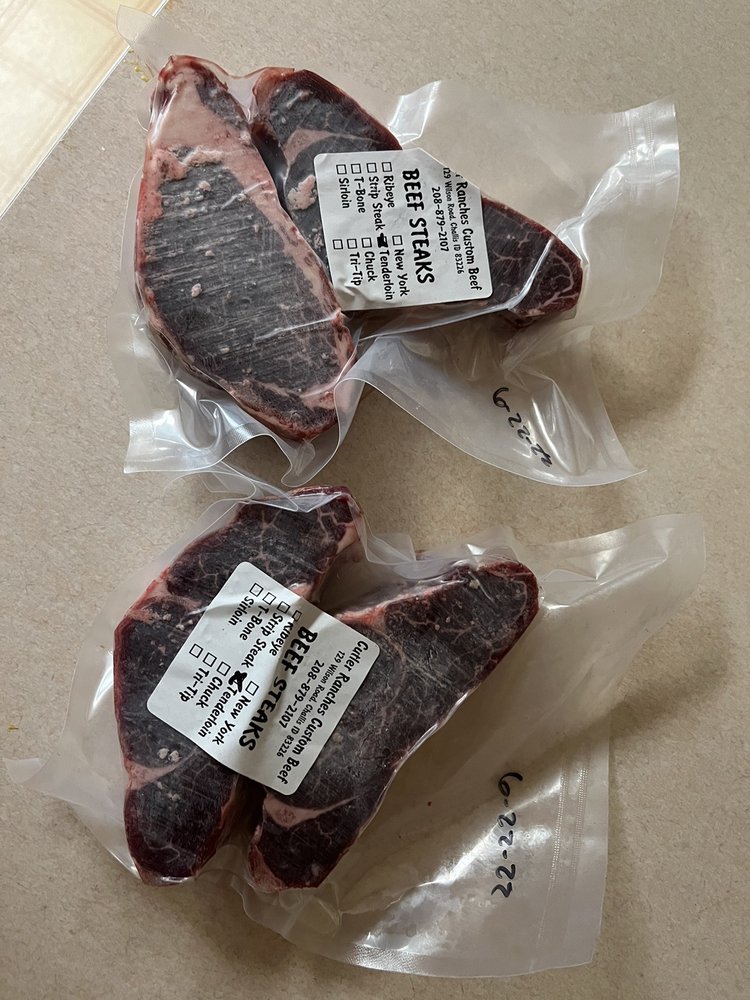 Culter Ranches Custom Beef Logo
