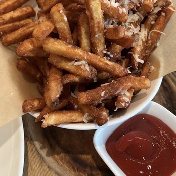 Bloom - Truffle Fries - New American Near Me - Verona, New Jersey