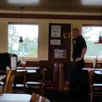 Pizza Hut - Manager on phone in dining area. Pacing and talking loudly about losing 6 employees in 4 months....wonder why? - Pizza Near Me - Onley, Virginia Pizza Hut - Manager on phone in dining area. Pacing and talking loudly about losing 6 employees in 4 months....wonder why? - Pizza Near Me - Onley, Virginia