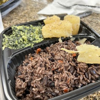 Moreno Bakery - Vegetarian plate, yucca, rice/beans and spinach gratin - Bakeries Near Me - Brandon, Florida Moreno Bakery - Vegetarian plate, yucca, rice/beans and spinach gratin - Bakeries Near Me - Brandon, Florida