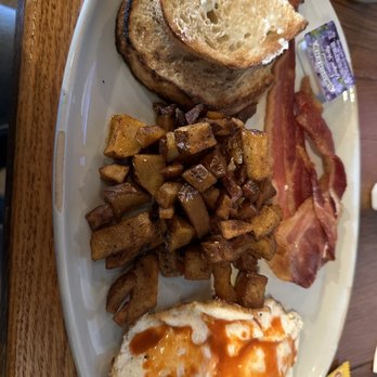 Cunningham's Cafe & Bakery - FARMHAND BREAKFAST - Bakeries Near Me - Towson, Maryland