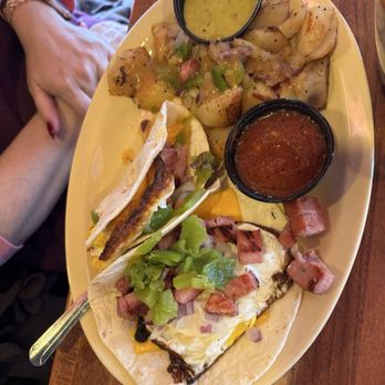 Chile Colorado - Litos burritos - Mexican Near Me - Colorado Springs, Colorado Chile Colorado - Litos burritos - Mexican Near Me - Colorado Springs, Colorado