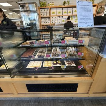 Twist Bakery & Cafe - Bakeries Near Me - Burlington, Massachusetts Twist Bakery & Cafe - Bakeries Near Me - Burlington, Massachusetts