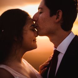 Do It on the Beach Elopement & Micro-Wedding Services