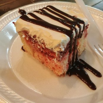 La Calle Tacos & Snacks - Strawberry Tres Leches Cake, delish - Mexican Near Me - Birmingham, Alabama La Calle Tacos & Snacks - Strawberry Tres Leches Cake, delish - Mexican Near Me - Birmingham, Alabama
