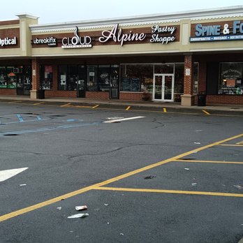 Alpine Pastry Shoppe - Front. - Bakeries Near Me - Smithtown, New York