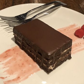 Paddlefish - Flourless chocolate cake (gluten free) - Seafood Near Me - Orlando, Florida