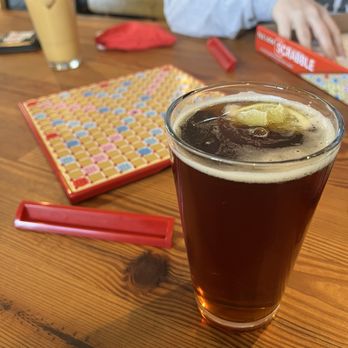 Eastern Divide - Los Más Amber - Brewpubs Near Me - Blacksburg, Virginia