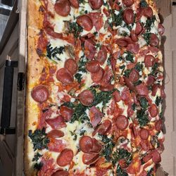 Depetrillo's Pizza & Bakery - Pepperoni, mushrooms, spinach, hot capicola, cheese...extra sauce