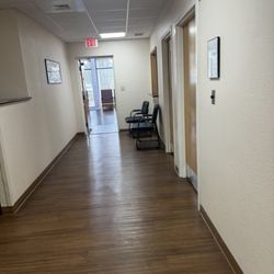 Women's Care - Hallway to main lobby