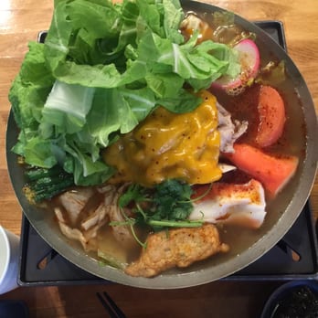 Boiling Point - Taiwanese Near Me - Pasadena, California
