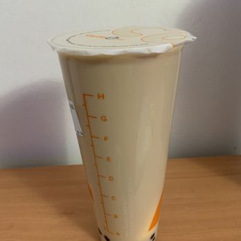CoCo Fresh Tea & Juice - 2 ladies - Bubble Tea Near Me - Toronto, Ontario