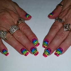 Hot Nails - I've been coming here for years , I love the service and Nancy is fantastic at nail designs