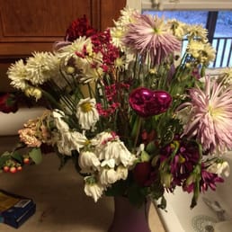 Two days after buying these two bouquets ($42), this is how they looked. Terrible!! Two days after buying these two bouquets ($42), this is how they looked. Terrible!!