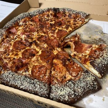 Pinches Pizzas - Overcooked pizza, but they kindly corrected the order by replacing it. - Pizza Near Me - Long Beach, California Pinches Pizzas - Overcooked pizza, but they kindly corrected the order by replacing it. - Pizza Near Me - Long Beach, California
