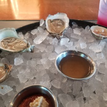 Dryft - Oysters & little necks - Seafood Near Me - Revere, Massachusetts