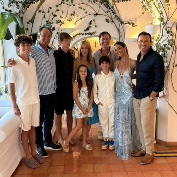 Covo dei Saraceni - Enjoying family time in the lobby bar/ restaurant - Italian Near Me - Positano, SA