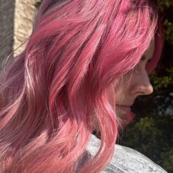 Encore Salon