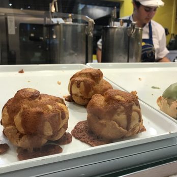 Beard Papa's - Desserts Near Me - Los Angeles, California Beard Papa's - Desserts Near Me - Los Angeles, California