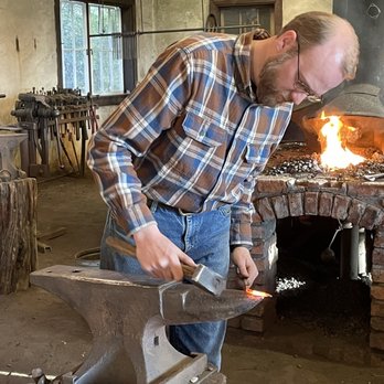 Homestead Heritage - Blacksmithing - Arts & Crafts Near Me - Waco, Texas Homestead Heritage - Blacksmithing - Arts & Crafts Near Me - Waco, Texas