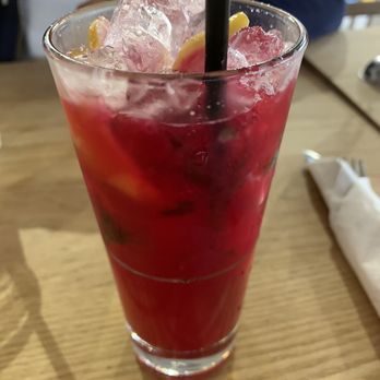 Valencia Cocina - Latin American Near Me - Norwalk, Connecticut