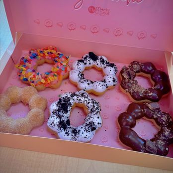 The Mochi Donut Cafe & Bakery - Cafes Near Me - Plainville, Connecticut The Mochi Donut Cafe & Bakery - Cafes Near Me - Plainville, Connecticut