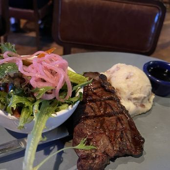 Casino Niagara - Steak with Mashed Potato - Casinos Near Me - Niagara Falls, Ontario Casino Niagara - Steak with Mashed Potato - Casinos Near Me - Niagara Falls, Ontario