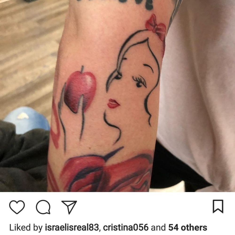 Jay's Fine Line - Snow white by Brandon - Tattoo Near Me - Pacifica, California