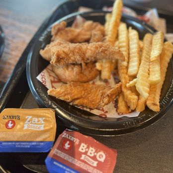 Zaxbys - Chicken tenders & fries - Salad Near Me - West Palm Beach, Florida
